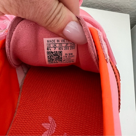 adidas Tokyo sneaker - Picture 8 of 9